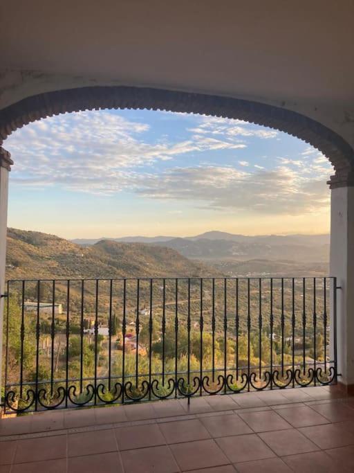 Apartamento La Fuente Alcaucín Exteriör bild