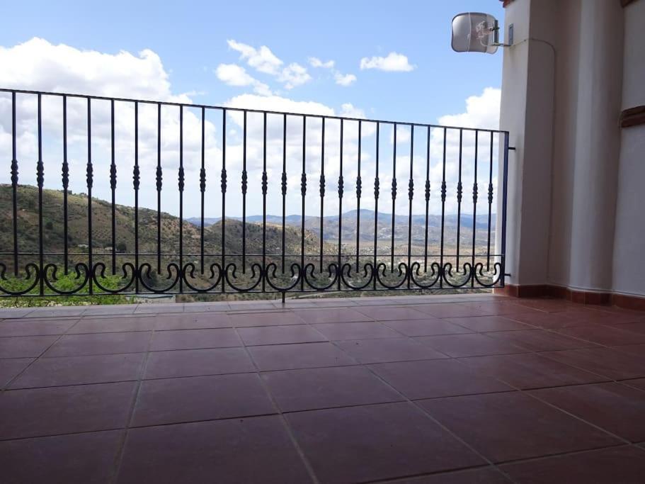 Apartamento La Fuente Alcaucín Exteriör bild